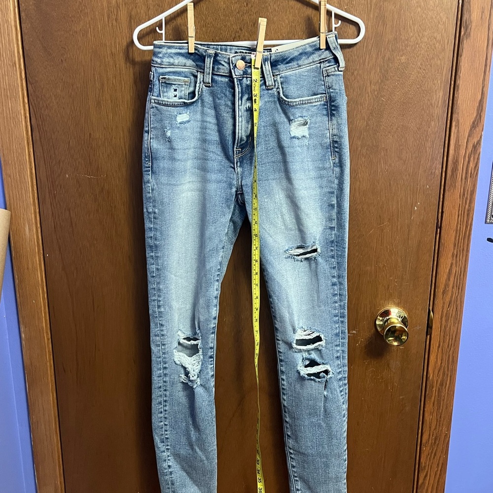 Trendy Arizona Distressed Skinny Jeans in Blue